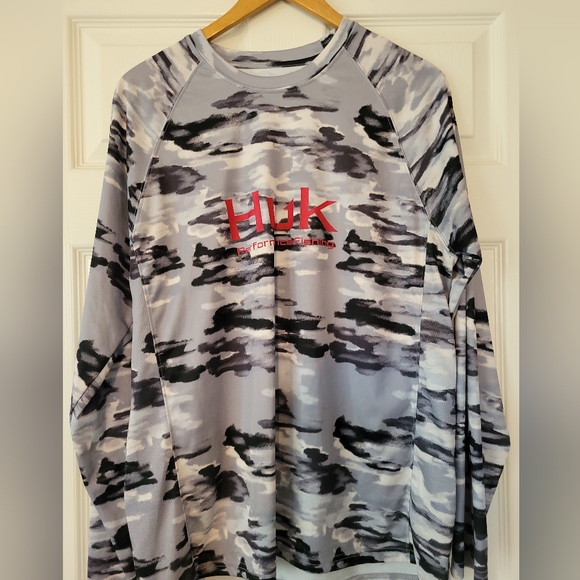 HUK Men's Pursuit Camo Vented Long Sleeve 30 UPF Fishing Shirt GRAY Size L - Picture 1 of 4